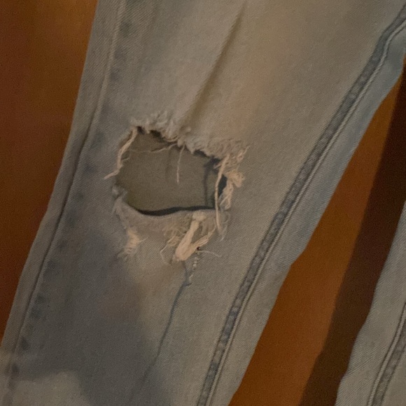 Distressed SONG jeans with patching - Picture 4 of 7